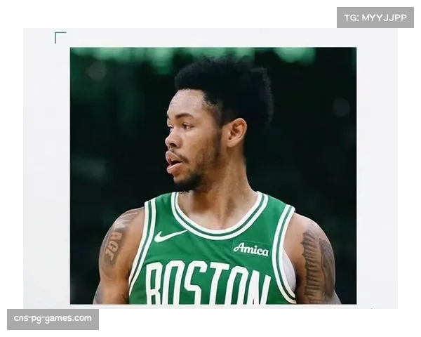 替补双星豪瑟与安芬尼·西蒙斯联袂发威，命中11记三分助球队锁定胜利